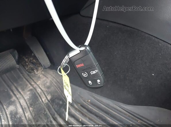 2C3CDXBG7KH753872 2019 DODGE CHARGER Gray Widok deski rozdzielczej