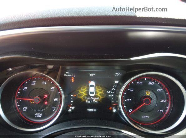 2C3CDXBG8JH180348 2018 DODGE CHARGER Красный Вид задних сидений