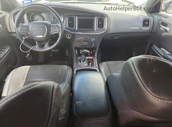 2C3CDXBG8JH331589 2018 DODGE CHARGER Gray Widok deski rozdzielczej