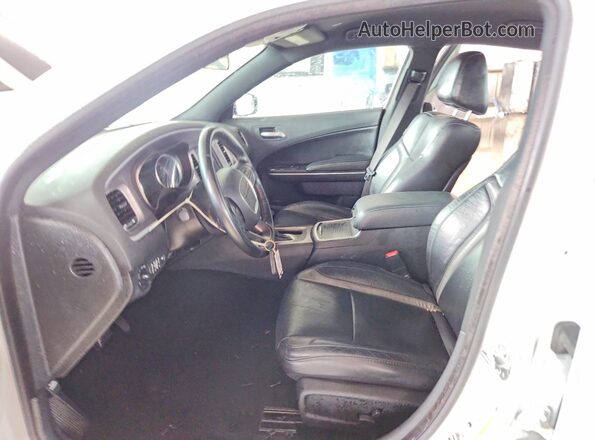 2C3CDXBG8MH624476 2021 DODGE CHARGER White Vista interior delantera