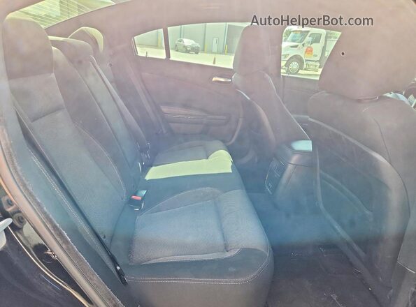 2C3CDXBG9JH126489 2018 DODGE CHARGER Black Widok tylnych siedzeń