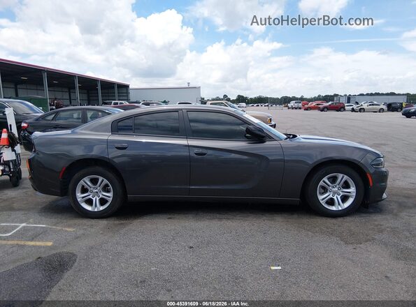 2C3CDXBG9PH518865 2023 DODGE CHARGER Gray Widok wnętrza z tyłu