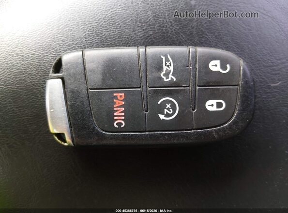 2C3CDXCT1KH575680 2019 DODGE CHARGER Черный Вид панели приборов