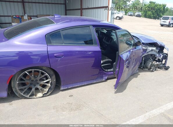 2C3CDXCT1PH707912 2023 DODGE CHARGER Purple Vista interior trasera