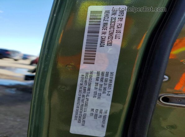 2C3CDXCT2NH221283 2022 DODGE CHARGER Green Widok komory silnika