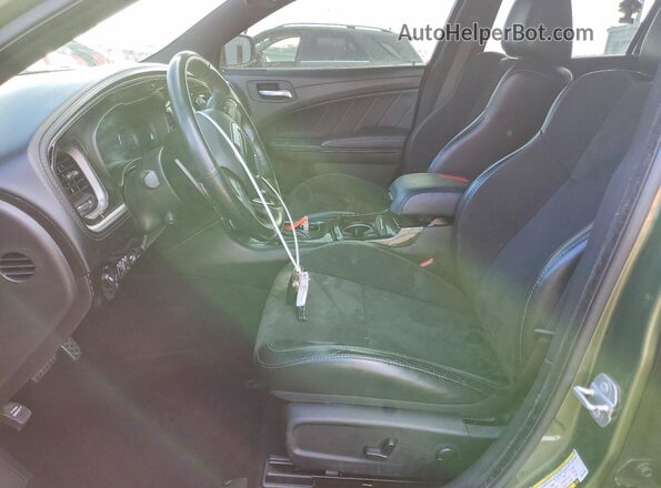 2C3CDXCT2NH221283 2022 DODGE CHARGER Green Widok wnętrza z przodu