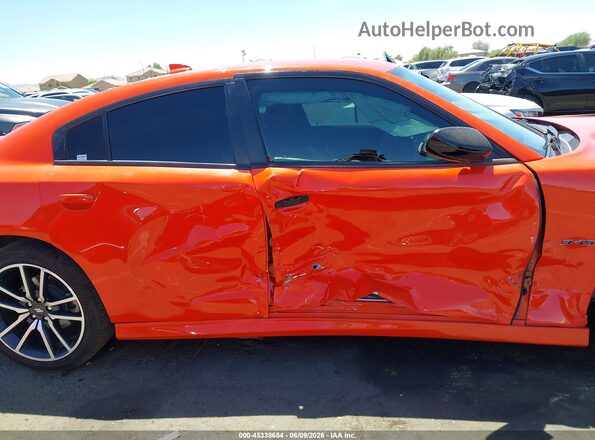 2C3CDXCT2PH604546 2023 DODGE CHARGER Orange Սալոնի հետևի տեսք