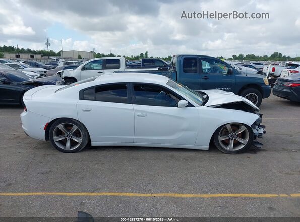 2C3CDXCT4HH523565 2017 DODGE CHARGER White სალონის 360-გრადუსიანი ხედი