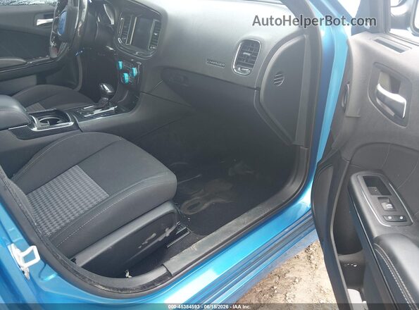 2C3CDXCT5PH616240 2023 DODGE CHARGER Blue Vista interior delantera