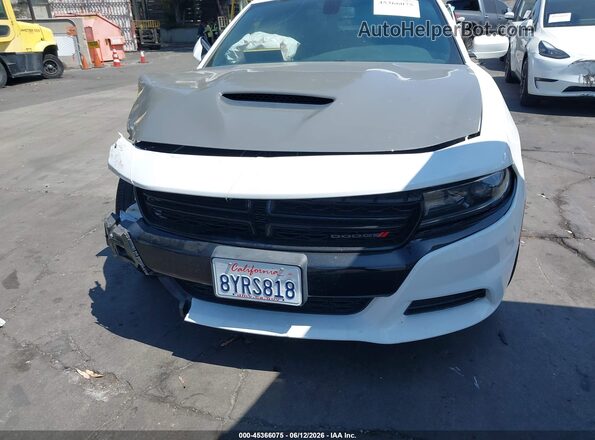 2C3CDXCT7JH176979 2018 DODGE CHARGER White Սալոնի հետևի տեսք