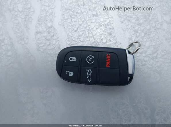 2C3CDXCT7JH200486 2018 DODGE CHARGER Red Вид панелі приладів