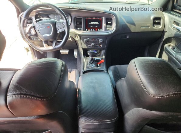 2C3CDXCT7LH184146 2020 DODGE CHARGER Green Vista del salpicadero