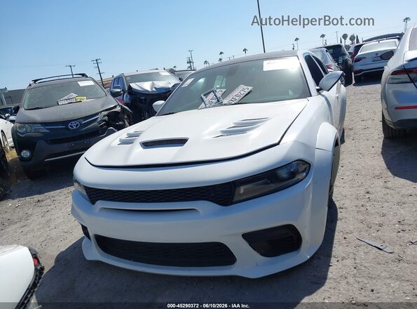 2C3CDXCT8HH572106 2017 DODGE CHARGER White Widok deski rozdzielczej