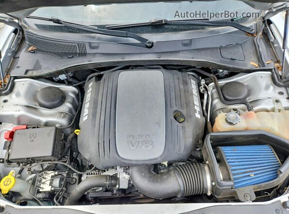 2C3CDXCT8MH636705 2021 DODGE CHARGER Silver Вид задньої частини салону