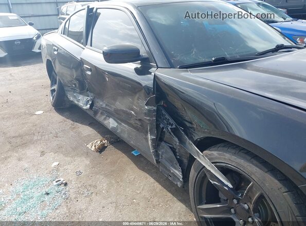 2C3CDXCT9HH528275 2017 DODGE CHARGER Black Widok z przodu
