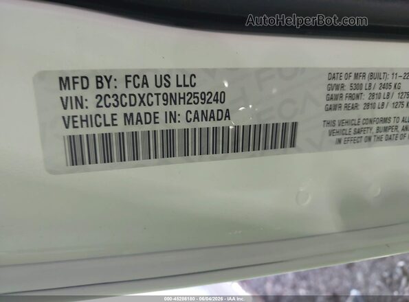 2C3CDXCT9NH259240 2022 DODGE CHARGER White Widok komory silnika