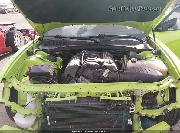 2C3CDXGJ0PH506690 2023 DODGE CHARGER Green Widok z tyłu