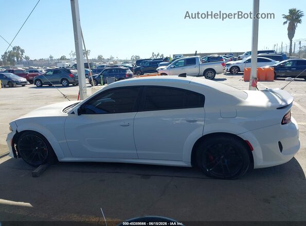 2C3CDXGJ1KH558435 2019 DODGE CHARGER White Widok wnętrza 360 stopni