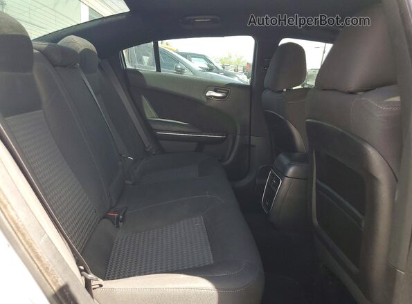 2C3CDXGJ2KH588558 2019 DODGE CHARGER Серебряный 