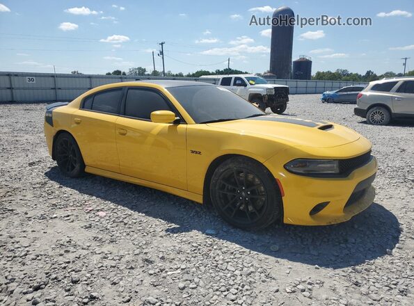 2C3CDXGJ3HH650865 2017 DODGE CHARGER Yellow Front right
