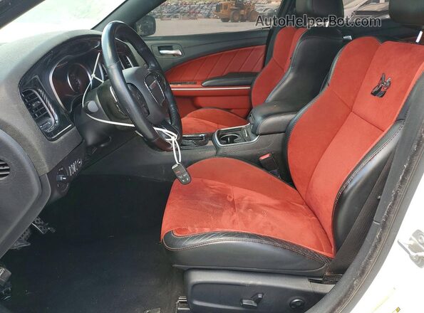 2C3CDXGJ3LH114345 2020 DODGE CHARGER White Widok wnętrza z przodu