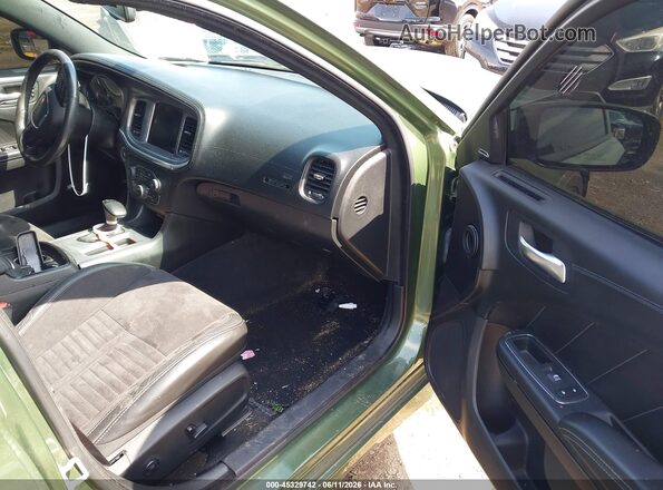 2C3CDXGJ6KH646770 2019 DODGE CHARGER Green წინა სალონის ხედი