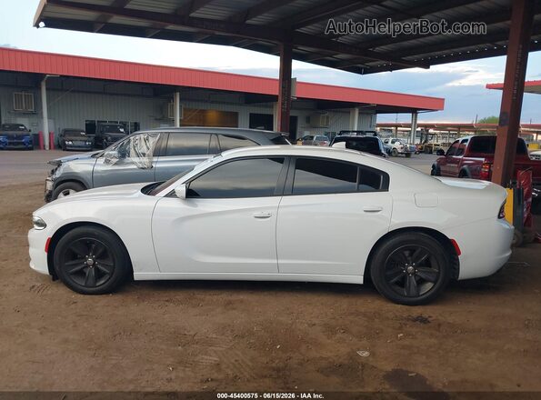 2C3CDXHG2JH125434 2018 DODGE CHARGER White 