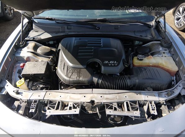 2C3CDXHG4GH242506 2016 DODGE CHARGER Silver Vista trasera