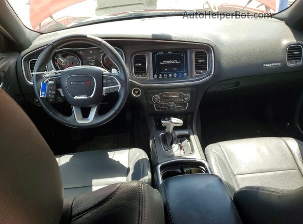 2C3CDXHG4HH536876 2017 DODGE CHARGER Red Vista del salpicadero