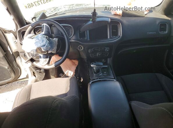 2C3CDXHG4HH537512 2017 DODGE CHARGER White Vista del salpicadero