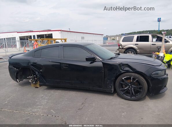 2C3CDXHG4HH667046 2017 DODGE CHARGER Black Front view
