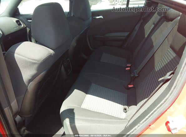 2C3CDXHG4PH603586 2023 DODGE CHARGER Red Widok naklejki z numerem VIN
