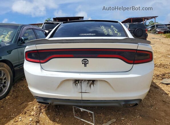 2C3CDXHG5GH332585 2016 DODGE CHARGER Белый Вид сзади