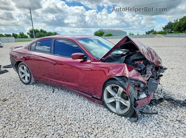 2C3CDXHG6JH113917 2018 DODGE CHARGER Maroon Delantero derecho