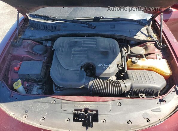2C3CDXHG7JH166626 2018 DODGE CHARGER Red Вид задньої частини салону