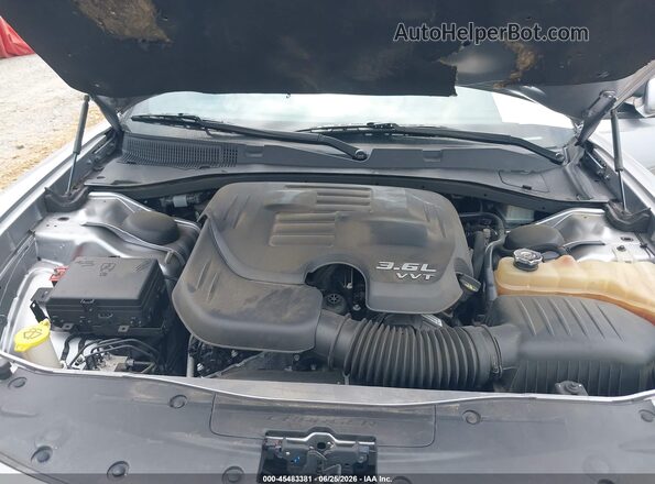 2C3CDXHG8JH174248 2018 DODGE CHARGER Серый Вид сзади