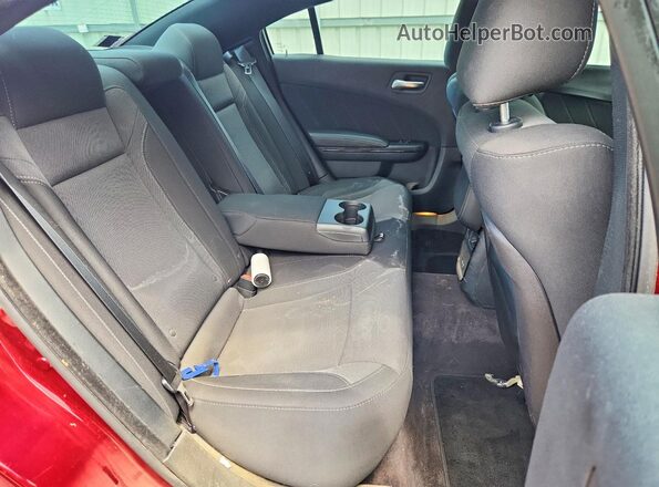 2C3CDXHG8JH218068 2018 DODGE CHARGER Red Вид задніх сидінь