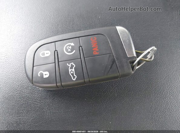 2C3CDXHG8PH533879 2023 DODGE CHARGER Зеленый Вид панели приборов