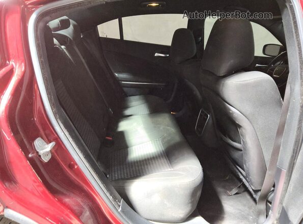 2C3CDXHG9JH188448 2018 DODGE CHARGER Burgundy Vista de los asientos traseros