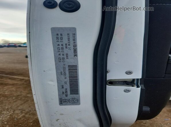 2C3CDXJG1HH559719 2017 DODGE CHARGER Белый Вид подкапотного пространства