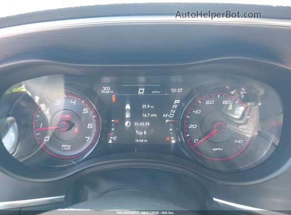 2C3CDXJG1JH115388 2018 DODGE CHARGER Красный Вид задних сидений
