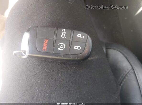 2C3CDXJG2HH529631 2017 DODGE CHARGER Blue Առջևի վահանակի տեսք