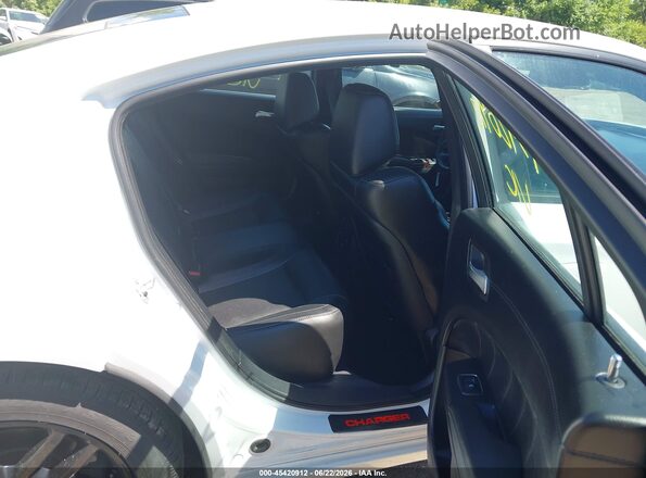 2C3CDXJG8KH591753 2019 DODGE CHARGER White VIN კოდის სტიკერის ხედი