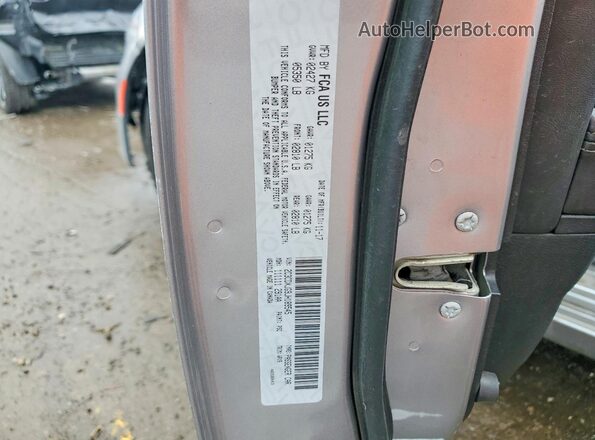 2C3CDXJG9JH189545 2018 DODGE CHARGER Silver Շարժիչի բաժամունքի տեսք