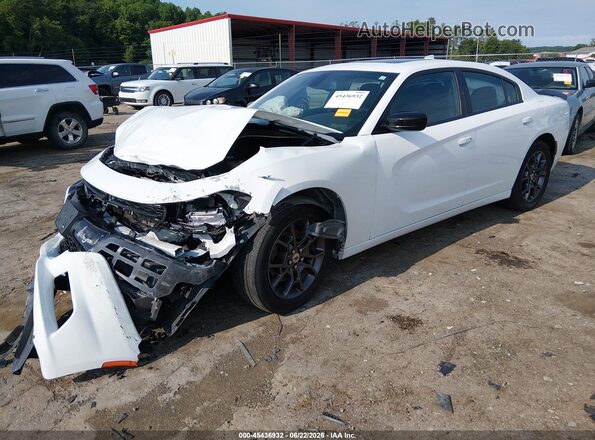 2C3CDXJG9JH253602 2018 DODGE CHARGER White Առջևի ձախ երեք քառորդ տեսարան