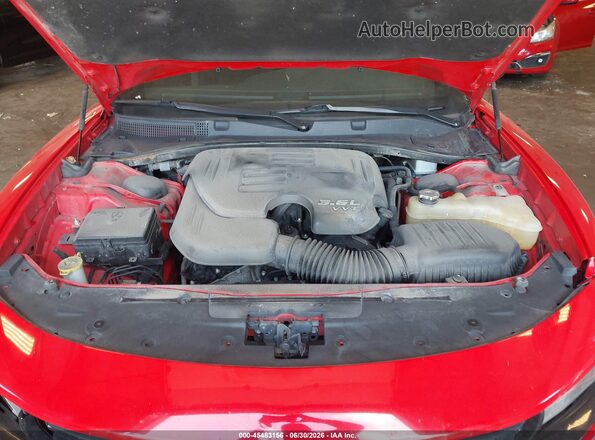 2C3CDXJGXJH230880 2018 DODGE CHARGER Red Widok z tyłu
