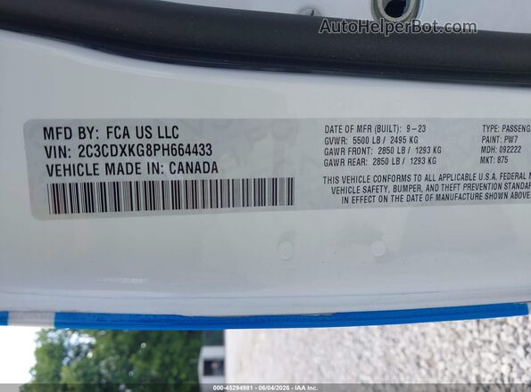 2C3CDXKG8PH664433 2023 DODGE CHARGER Белый Вид подкапотного пространства