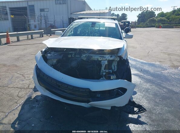 2C3CDXKT7KH749642 2019 DODGE CHARGER White Widok z przodu