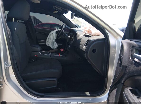 2C3CDXKT8GH268113 2016 DODGE CHARGER Silver Вид салону спереду