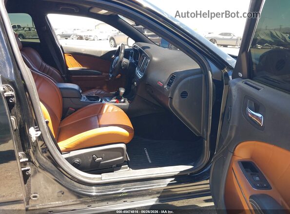 2C3CDXL94GH317357 2016 DODGE CHARGER Black Front interior view